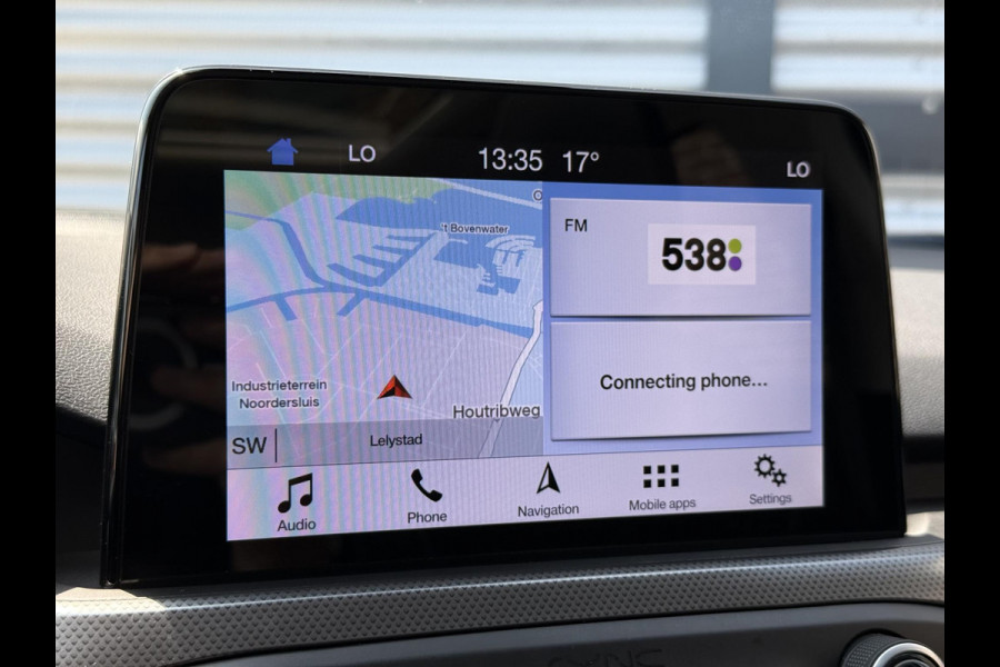 Ford FOCUS Wagon 1.0 EcoBoost Titanium Business 2e Eigenaar|Pano|Stoel+stuurverw|Adap Cruise|Carplay|HUD|Dealer Onderhouden|Camera|Clima|PDC V+A|Trekhaak|LM velgen|Navi|Elek Ramen|N.A.P.|APK tot 07-2027