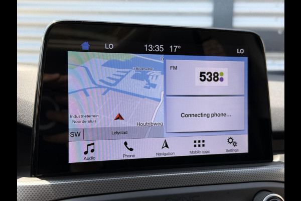 Ford FOCUS Wagon 1.0 EcoBoost Titanium Business 2e Eigenaar|Pano|Stoel+stuurverw|Adap Cruise|Carplay|HUD|Dealer Onderhouden|Camera|Clima|PDC V+A|Trekhaak|LM velgen|Navi|Elek Ramen|N.A.P.|APK tot 07-2027