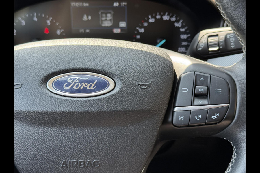 Ford FOCUS Wagon 1.0 EcoBoost Titanium Business 2e Eigenaar|Pano|Stoel+stuurverw|Adap Cruise|Carplay|HUD|Dealer Onderhouden|Camera|Clima|PDC V+A|Trekhaak|LM velgen|Navi|Elek Ramen|N.A.P.|APK tot 07-2027