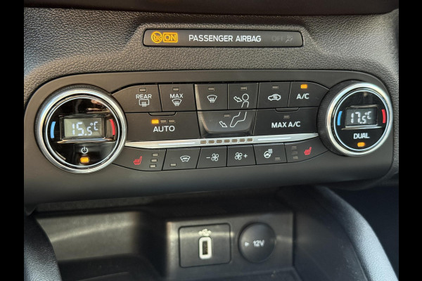 Ford FOCUS Wagon 1.0 EcoBoost Titanium Business 2e Eigenaar|Pano|Stoel+stuurverw|Adap Cruise|Carplay|HUD|Dealer Onderhouden|Camera|Clima|PDC V+A|Trekhaak|LM velgen|Navi|Elek Ramen|N.A.P.|APK tot 07-2027