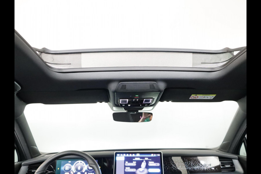 Volkswagen Tayron 1.5 eHybrid R-Line Edition 204 pk Automaat (DSG) | Verlengde garantie | Navigatie | Panoramadak | Trekhaak (wegklapbaar) | Parkeersensoren (Park assist) | Rondomzicht camera | Black Style pakket | R-Line |