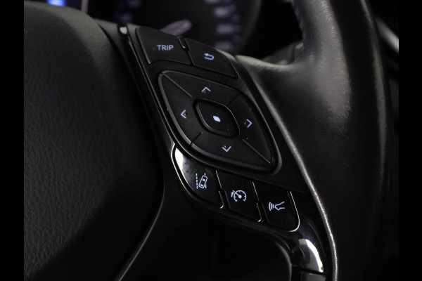 Toyota C-HR 1.8 Hybrid Executive Bi-Tone | JBL Audio | Dodehoek Detectie | Apple Carplay & AndroidAUTO | Half Leder |