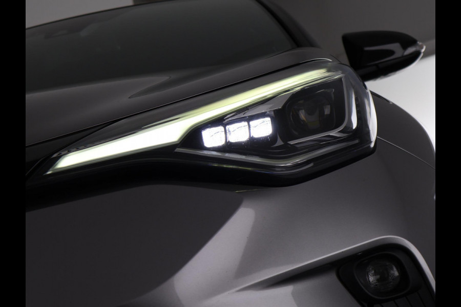 Toyota C-HR 1.8 Hybrid Executive Bi-Tone | JBL Audio | Dodehoek Detectie | Apple Carplay & AndroidAUTO | Half Leder |