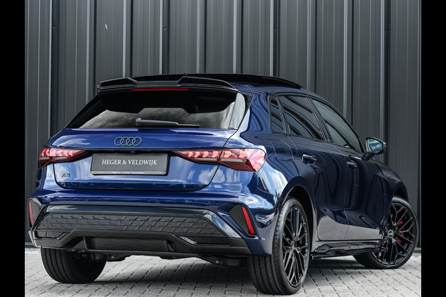 Audi A3 Sportback 45 TFSI e S edition Competition | Panoramadak | 5 jr Garantie | HUD | Sonos Sound | Camera | Ambiance interieur | Active Cruise | S-Seats + Memory | Stoelverwarming | Keyless |