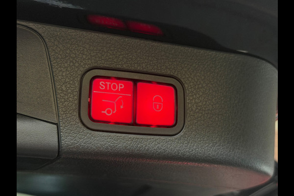 Mercedes-Benz Glb 200 Premium Plus AMG - Memory - Keyless - 360 Camera - Panoramadak - Leer