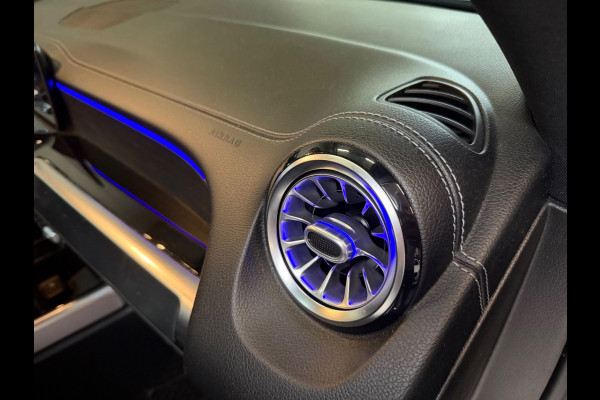 Mercedes-Benz Glb 200 Premium Plus AMG - Memory - Keyless - 360 Camera - Panoramadak - Leer