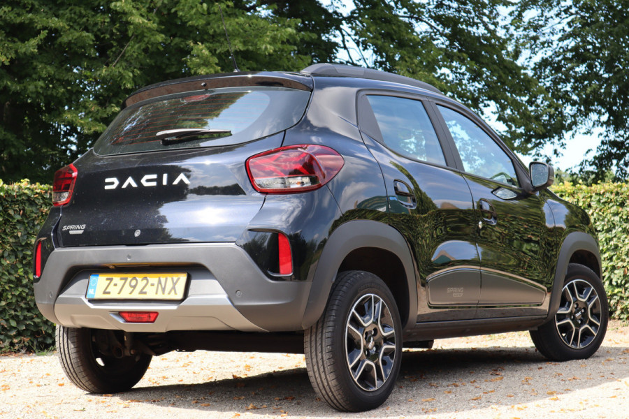 Dacia Spring Expression 27 kWh | Lederen bekleding | Navi |