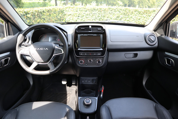 Dacia Spring Expression 27 kWh | Lederen bekleding | Navi |