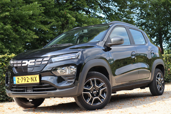 Dacia Spring Expression 27 kWh | Lederen bekleding | Navi |