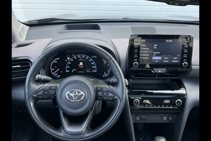 Toyota Yaris Cross 1.5 Hybrid Executive | Trekhaak | Pano | 360 Camera | Winter Pakket