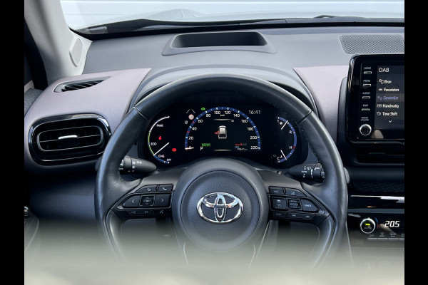 Toyota Yaris Cross 1.5 Hybrid Executive | Trekhaak | Pano | 360 Camera | Winter Pakket