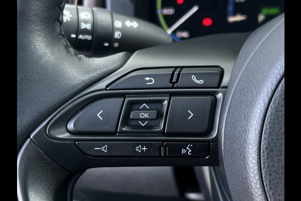 Toyota Yaris Cross 1.5 Hybrid Executive | Trekhaak | Pano | 360 Camera | Winter Pakket