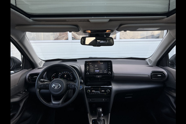 Toyota Yaris Cross 1.5 Hybrid Executive | Trekhaak | Pano | 360 Camera | Winter Pakket