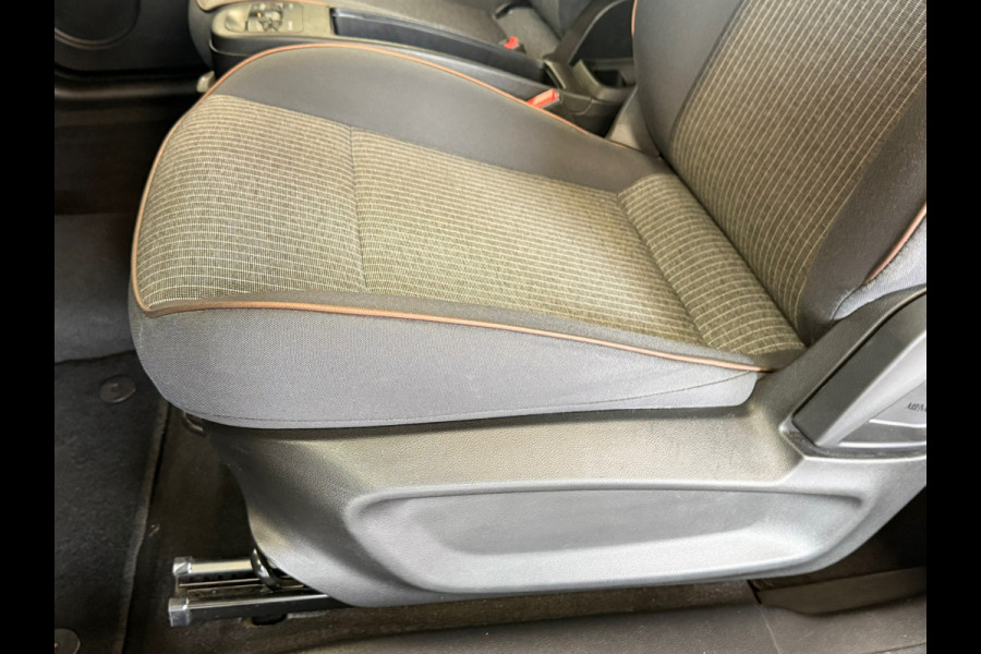 Fiat 500E Icon 42 kWh AUT. SOH 93% NAVIGATIE CRUISE KEYLESS-GO APPLECARPLAY ANDROIDAUTO