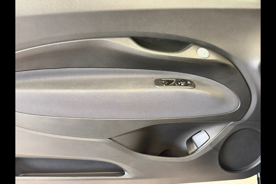 Fiat 500E Icon 42 kWh AUT. SOH 93% NAVIGATIE CRUISE KEYLESS-GO APPLECARPLAY ANDROIDAUTO