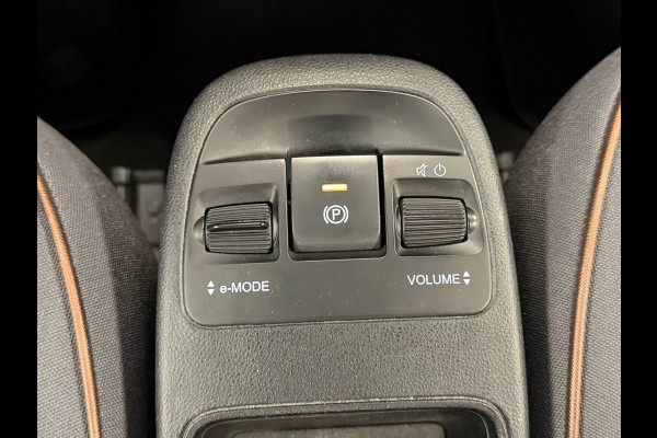 Fiat 500E Icon 42 kWh AUT. SOH 93% NAVIGATIE CRUISE KEYLESS-GO APPLECARPLAY ANDROIDAUTO