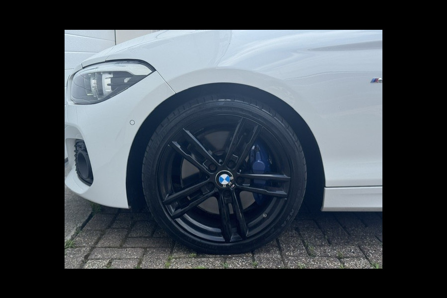 BMW 1-serie 118i Edition M Sport - Schuifdak - LED - Leder - Harman Kardon