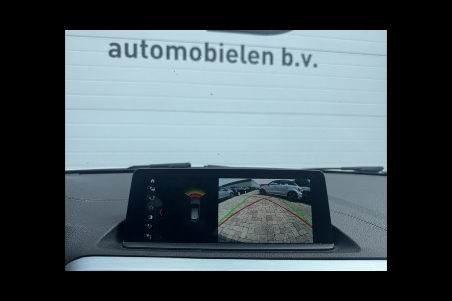 BMW 1-serie 118i Edition M Sport - Schuifdak - LED - Leder - Harman Kardon
