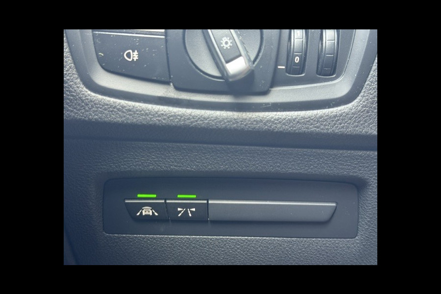 BMW 1-serie 118i Edition M Sport - Schuifdak - LED - Leder - Harman Kardon