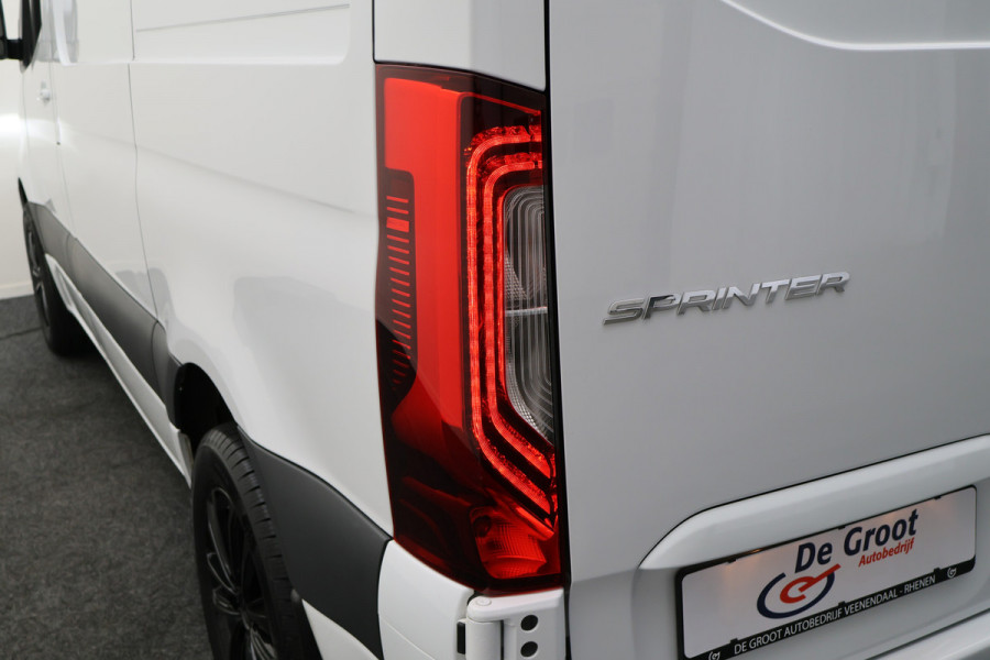 Mercedes-Benz Sprinter 317 CDI L1H1 RWD Leer, 360° Camera, 3-Zits, Cruise, Standkachel, Apple Carplay, Trekhaak, 18''