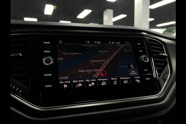 Volkswagen T-Roc 1.0 TSI | ACC | PDC | Camera | Elektr.koffer