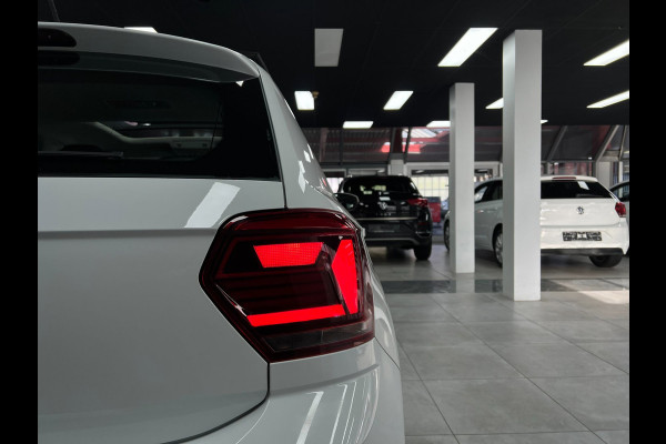 Volkswagen Polo 1.0 TSI | Carplay | Stoelver. | Panoramadak