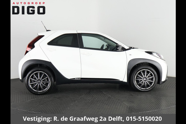 Toyota Aygo X 1.0 VVT-i MT Play Sport | Apple Carplay & AndroidAUTO | Airco | Camera | Privacy Glass | *DEMO*