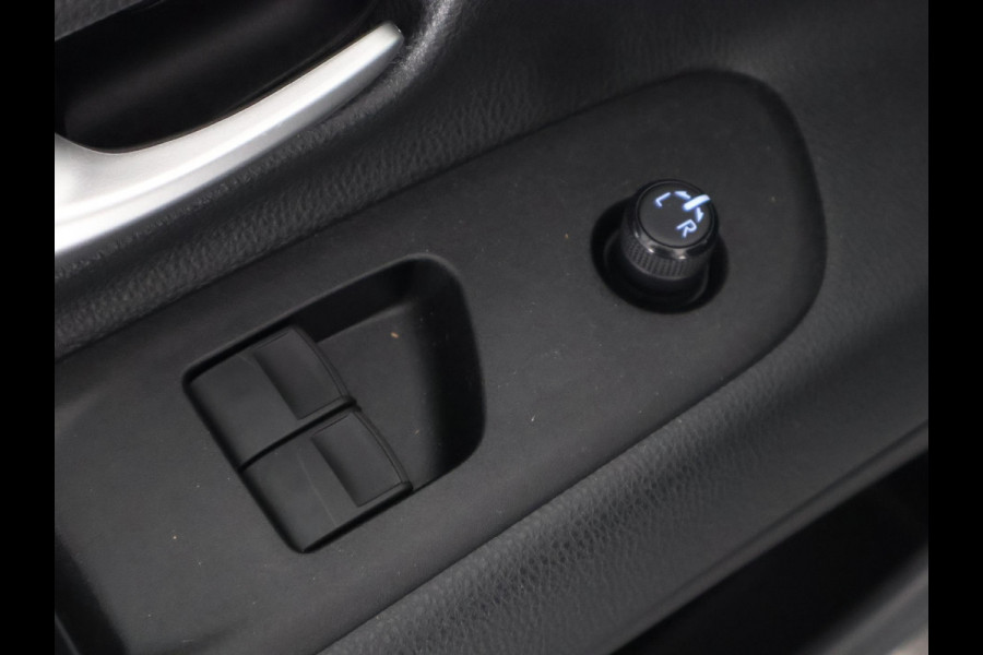 Toyota Aygo X 1.0 VVT-i MT Play Sport | Apple Carplay & AndroidAUTO | Airco | Camera | Privacy Glass | *DEMO*