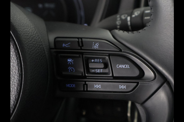 Toyota Aygo X 1.0 VVT-i MT Play Sport | Apple Carplay & AndroidAUTO | Airco | Camera | Privacy Glass | *DEMO*