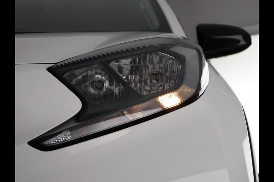 Toyota Aygo X 1.0 VVT-i MT Play Sport | Apple Carplay & AndroidAUTO | Airco | Camera | Privacy Glass | *DEMO*