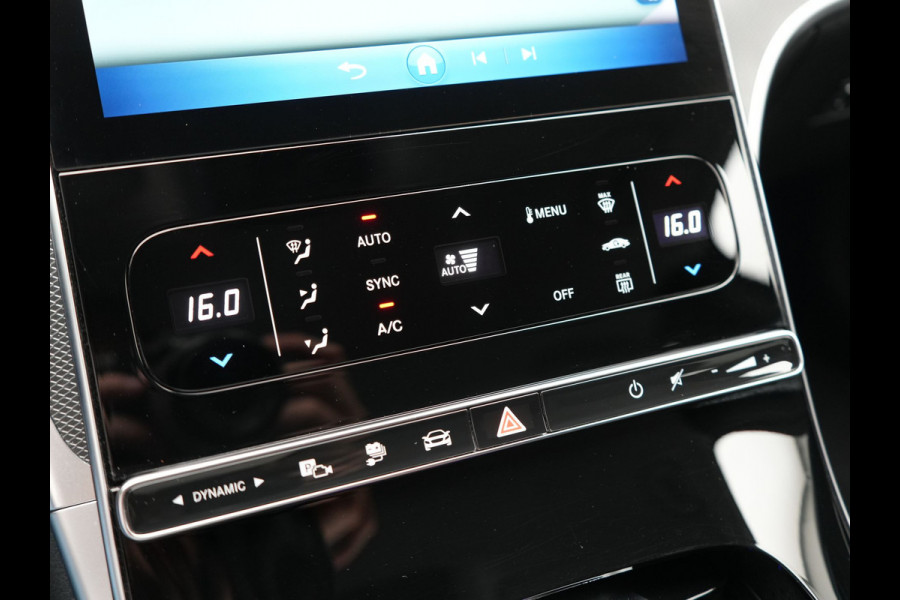 Mercedes-Benz C-Klasse Estate 300 e Avantgarde PHEV 313pk Dealer O.H | Cruise Control | Camera | Apple Carplay | Virtual | Elektrische Sportstoelen Verwarmd | Navigatie | MBUX Infotainment | DAB | 17"L.M | Plug In Hybrid |
