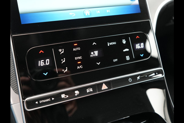 Mercedes-Benz C-Klasse Estate 300 e Avantgarde PHEV 313pk Dealer O.H | Cruise Control | Camera | Apple Carplay | Virtual | Elektrische Sportstoelen Verwarmd | Navigatie | MBUX Infotainment | DAB | 17"L.M | Plug In Hybrid |
