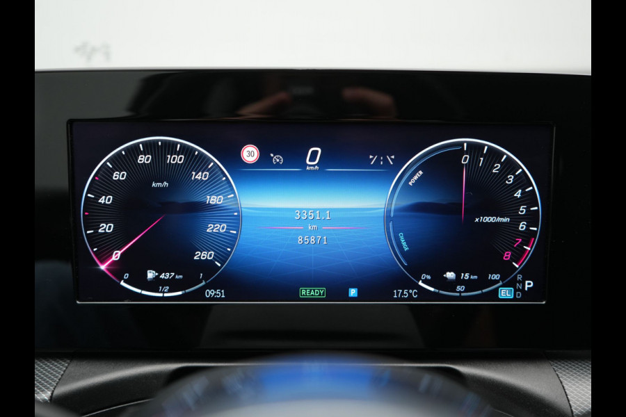 Mercedes-Benz C-Klasse Estate 300 e Avantgarde PHEV 313pk Dealer O.H | Cruise Control | Camera | Apple Carplay | Virtual | Elektrische Sportstoelen Verwarmd | Navigatie | MBUX Infotainment | DAB | 17"L.M | Plug In Hybrid |