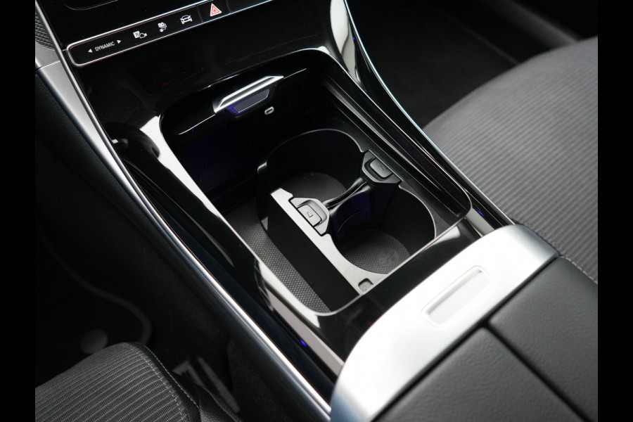 Mercedes-Benz C-Klasse Estate 300 e Avantgarde PHEV 313pk Dealer O.H | Cruise Control | Camera | Apple Carplay | Virtual | Elektrische Sportstoelen Verwarmd | Navigatie | MBUX Infotainment | DAB | 17"L.M | Plug In Hybrid |
