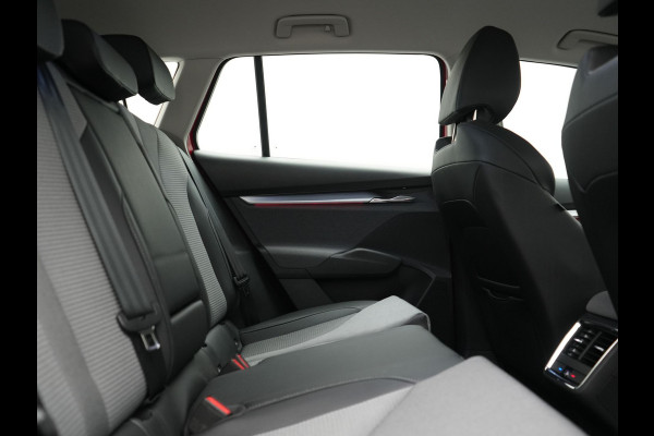 Škoda ENYAQ iV 50 Comfort 55 kWh Dealer O.H | Adaptive Cruise | Camera | Crystal LED | Apple Carplay | Sportstoelen Verwarmd | BLIS | Virtual | Navigatie | DAB | 19"L.M |