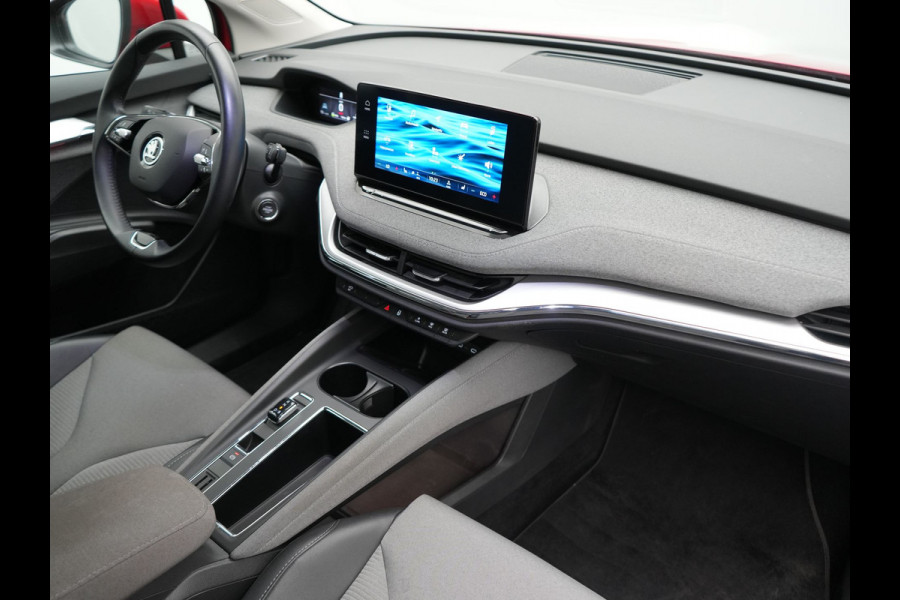Škoda ENYAQ iV 50 Comfort 55 kWh Dealer O.H | Adaptive Cruise | Camera | Crystal LED | Apple Carplay | Sportstoelen Verwarmd | BLIS | Virtual | Navigatie | DAB | 19"L.M |