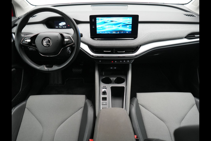 Škoda ENYAQ iV 50 Comfort 55 kWh Dealer O.H | Adaptive Cruise | Camera | Crystal LED | Apple Carplay | Sportstoelen Verwarmd | BLIS | Virtual | Navigatie | DAB | 19"L.M |