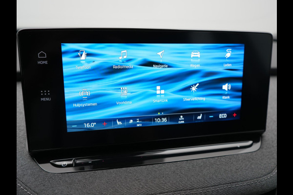Škoda ENYAQ iV 50 Comfort 55 kWh Dealer O.H | Adaptive Cruise | Camera | Crystal LED | Apple Carplay | Sportstoelen Verwarmd | BLIS | Virtual | Navigatie | DAB | 19"L.M |