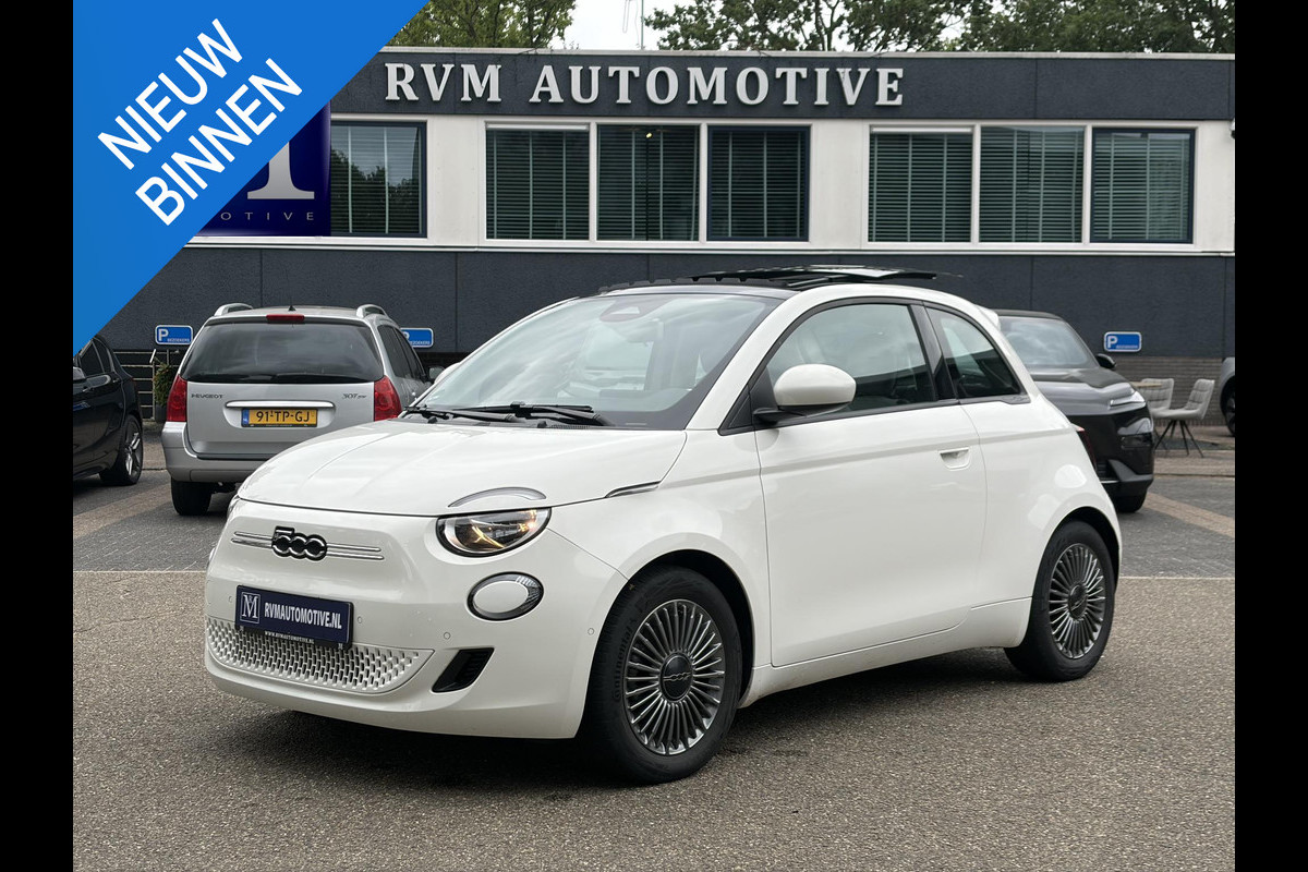 Fiat 500 Icon 42 kWh 34.000 KM! | UNIEKE KM-STAND | SOH 92% | PANORAMADAK | STOELVERWARMING |  PARKEERSENSOREN VOOR + ACHTER | ADAPTIVE CRUISE CONTROL | FIAT DEALER ONDERHOUDEN | RIJKLAAR GELEVERD MET 12 MND BOVAG GARANTIE |