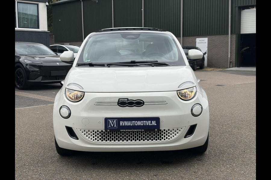Fiat 500 Icon 42 kWh 34.000 KM! | UNIEKE KM-STAND | SOH 92% | PANORAMADAK | STOELVERWARMING |  PARKEERSENSOREN VOOR + ACHTER | ADAPTIVE CRUISE CONTROL | FIAT DEALER ONDERHOUDEN | RIJKLAAR GELEVERD MET 12 MND BOVAG GARANTIE |