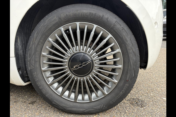 Fiat 500 Icon 42 kWh 34.000 KM! | UNIEKE KM-STAND | SOH 92% | PANORAMADAK | STOELVERWARMING |  PARKEERSENSOREN VOOR + ACHTER | ADAPTIVE CRUISE CONTROL | FIAT DEALER ONDERHOUDEN | RIJKLAAR GELEVERD MET 12 MND BOVAG GARANTIE |