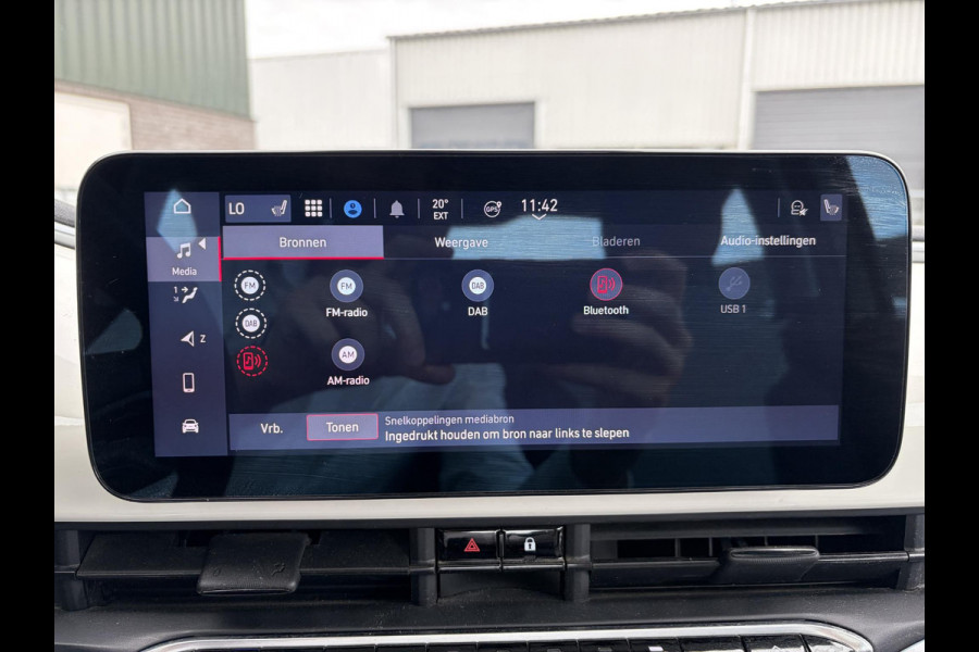 Fiat 500 Icon 42 kWh 34.000 KM! | UNIEKE KM-STAND | SOH 92% | PANORAMADAK | STOELVERWARMING |  PARKEERSENSOREN VOOR + ACHTER | ADAPTIVE CRUISE CONTROL | FIAT DEALER ONDERHOUDEN | RIJKLAAR GELEVERD MET 12 MND BOVAG GARANTIE |