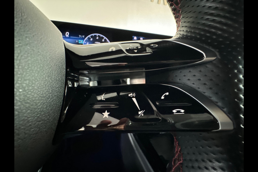 Mercedes-Benz A-Klasse 200 AMG Line Camera|Sfeer|Stoelverwarming