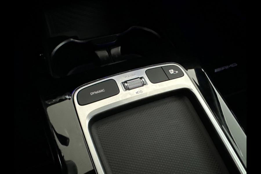 Mercedes-Benz A-Klasse 200 AMG Line Camera|Sfeer|Stoelverwarming