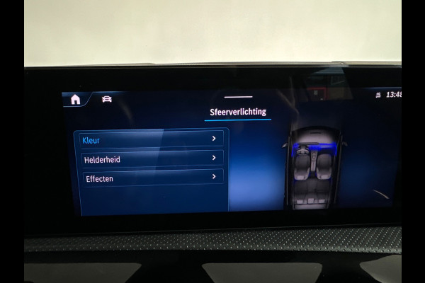 Mercedes-Benz A-Klasse 200 AMG Line Camera|Sfeer|Stoelverwarming