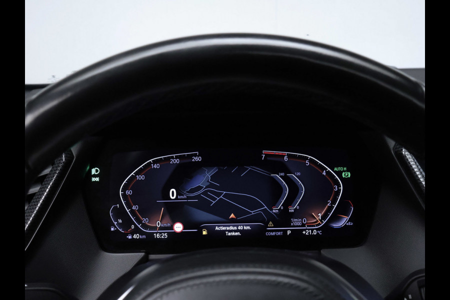 BMW 1-serie 118i Executive Edition M Sport (SCHUIFDAK,APPLE CARPLAY,NAVI,SFEERVERLICHTING,SPOILER,CLIMATE,CRUISE,GETINT,LM VELGEN)