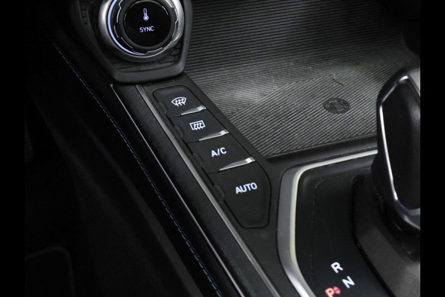 Lynk & Co 01 1.5 Sport (PANORAMADAK,APPLE CARPLAY,CAMERA,360 VIEW,CLIMATE,CRUISE,GETINT,LED,SPORTSTOELEN,LM VELGEN,NETTE STAAT)