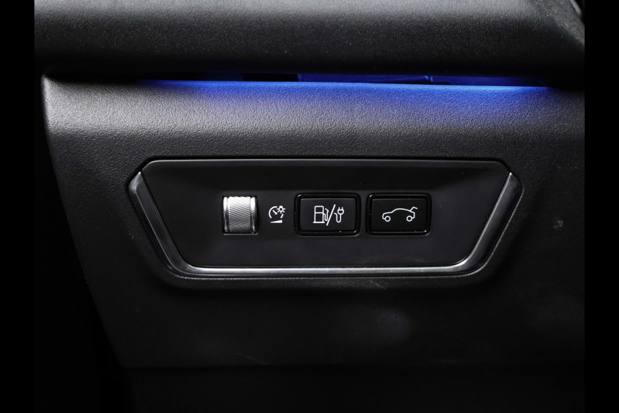 Lynk & Co 01 1.5 Sport (PANORAMADAK,APPLE CARPLAY,CAMERA,360 VIEW,CLIMATE,CRUISE,GETINT,LED,SPORTSTOELEN,LM VELGEN,NETTE STAAT)
