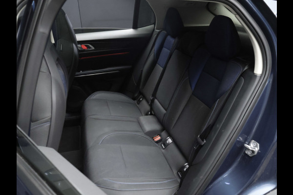 Lynk & Co 01 1.5 Sport (PANORAMADAK,APPLE CARPLAY,CAMERA,360 VIEW,CLIMATE,CRUISE,GETINT,LED,SPORTSTOELEN,LM VELGEN,NETTE STAAT)
