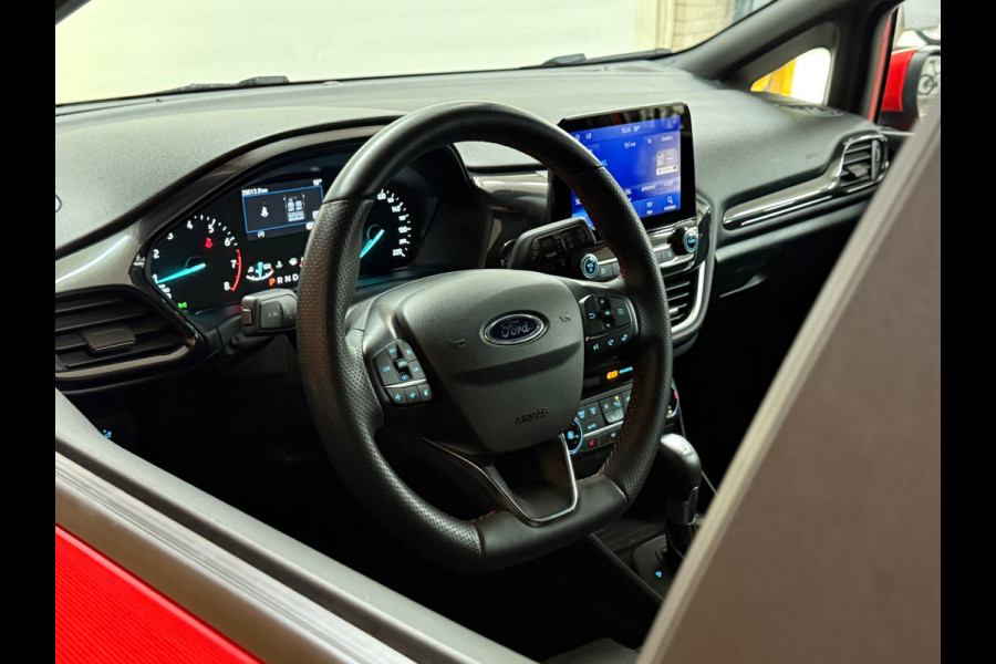 Ford Fiesta 1.0 EcoBoost Hybrid ST-Line Automaat | Facelift| LED | Navi | 17 Inch | Sportstoelen | Camera | Winter Pack | 2022